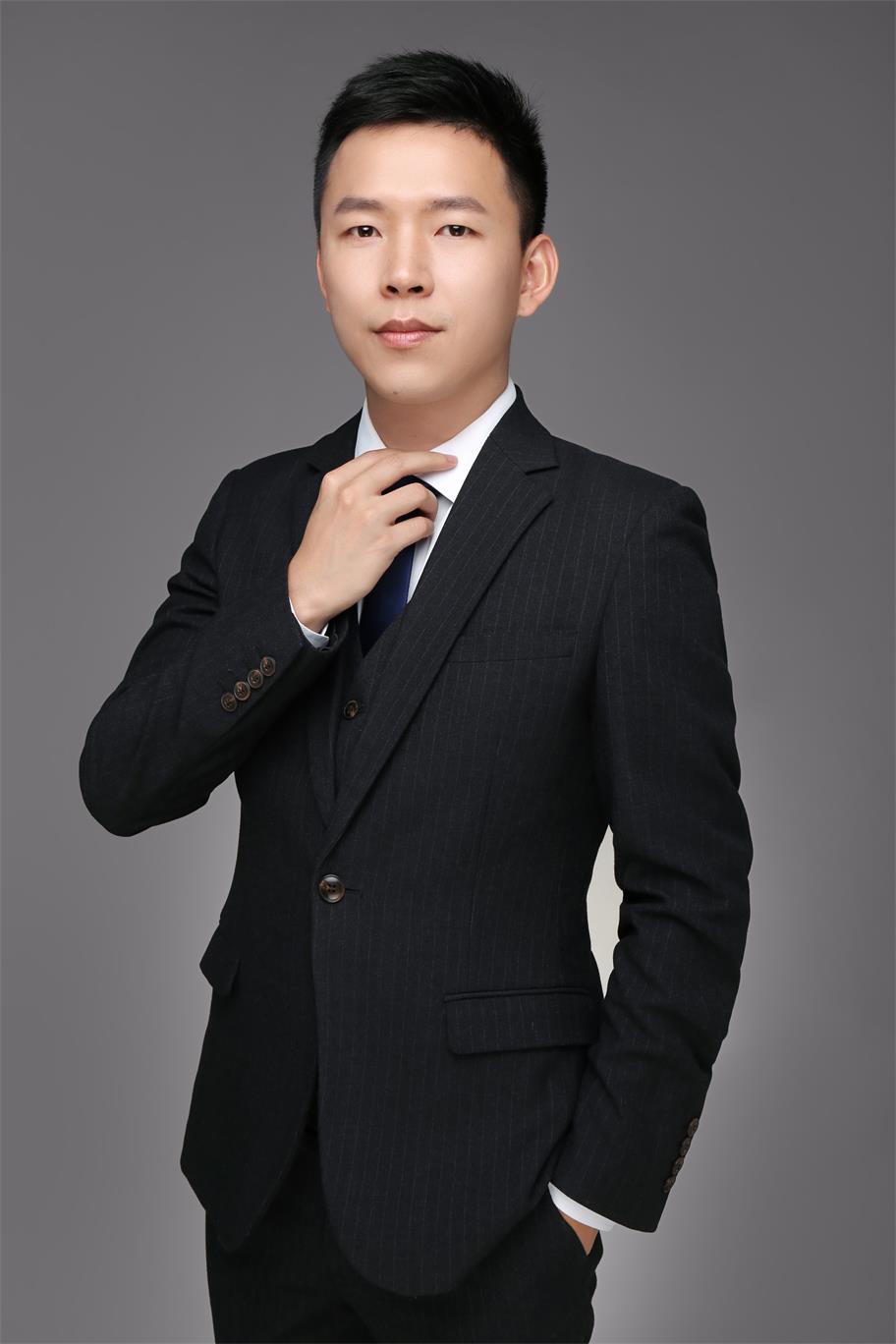 蒋沙沙 联合创始人 & 首席运营官